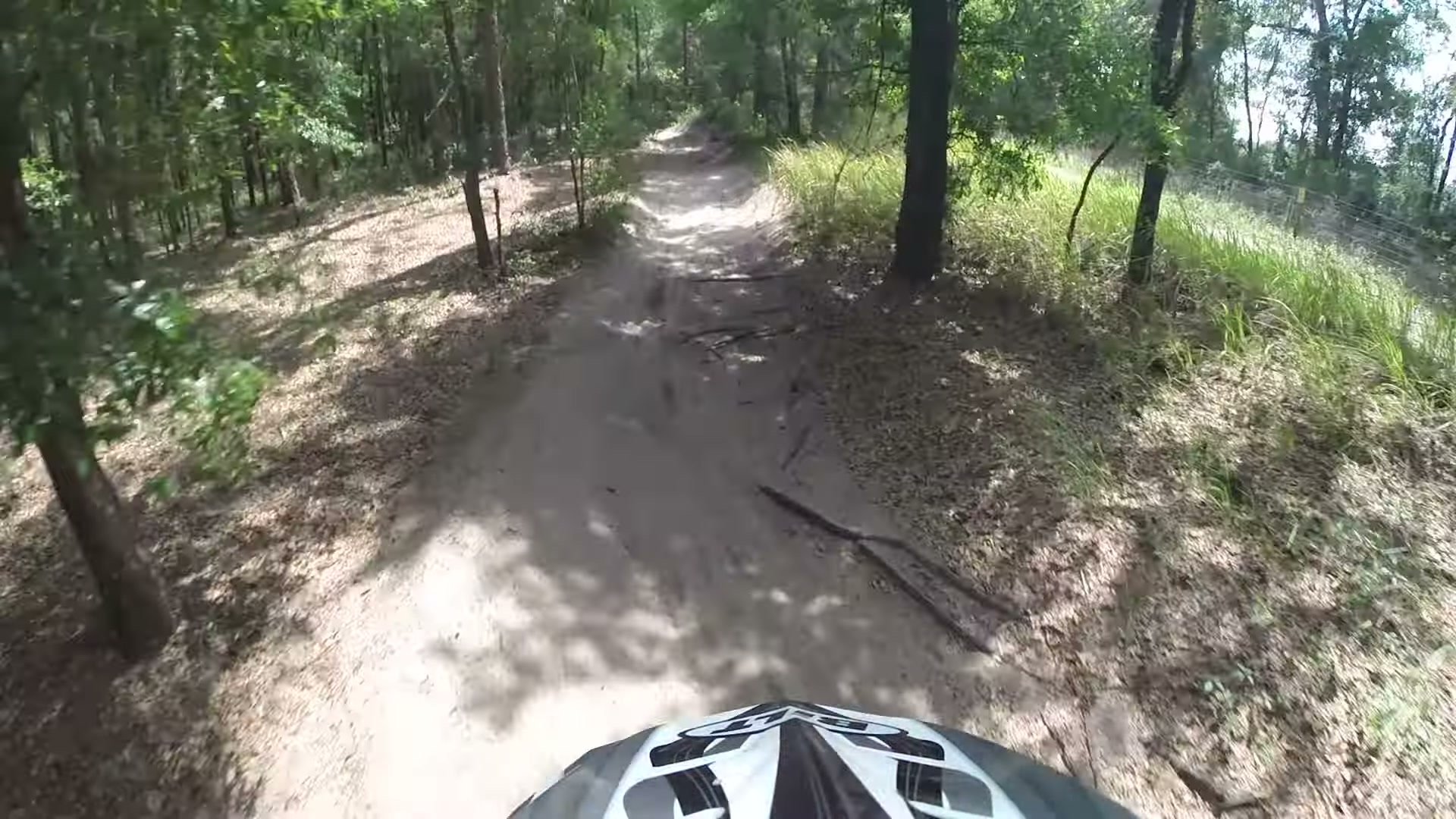 Dirt Biking the Croom Motorcycle Area 16 Sandy singletrack under the oaks at Croom