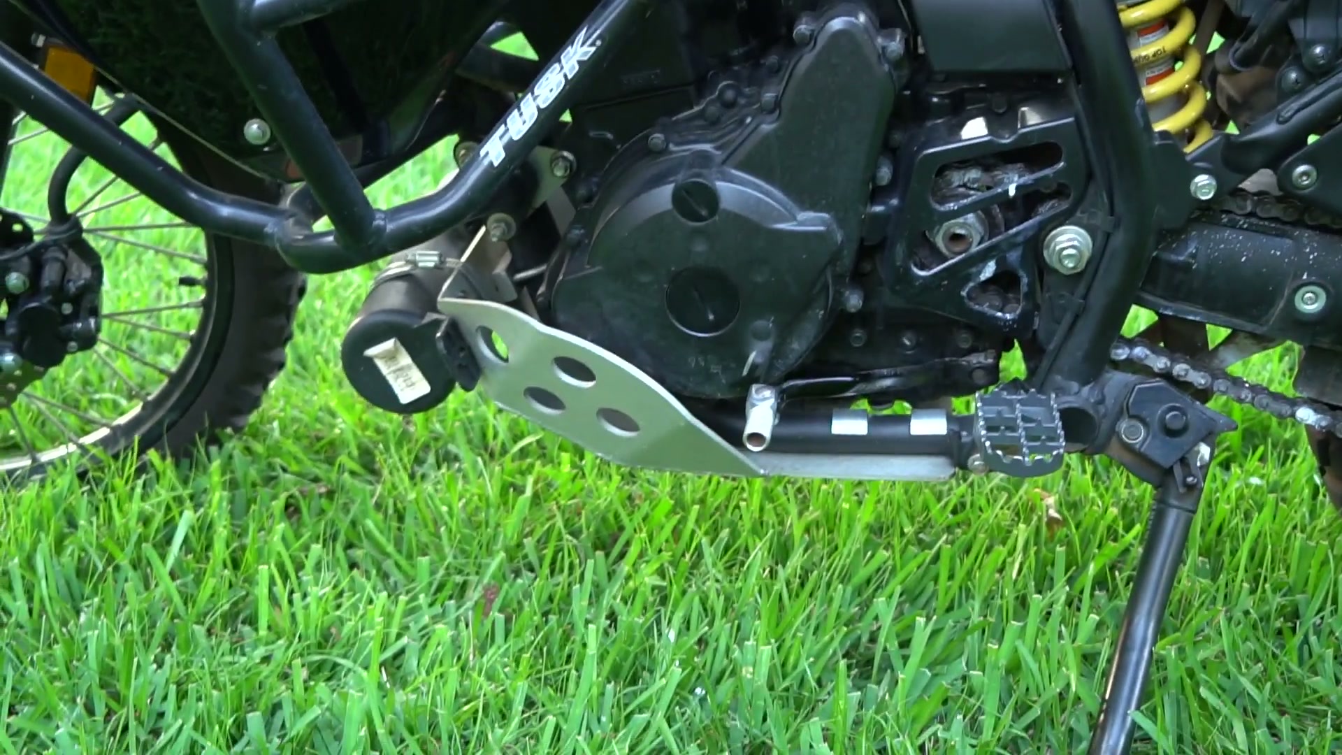 My Kawasaki KLR 650 Adventure Bike Build for the Trans America Trail 5 The aluminum skid plate under the KLR 650 engine